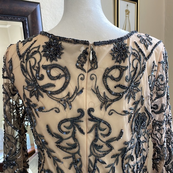 Size 8 nude with a slate colored design cocktail dress by Pissaro Nights NWT - Picture 7 of 8